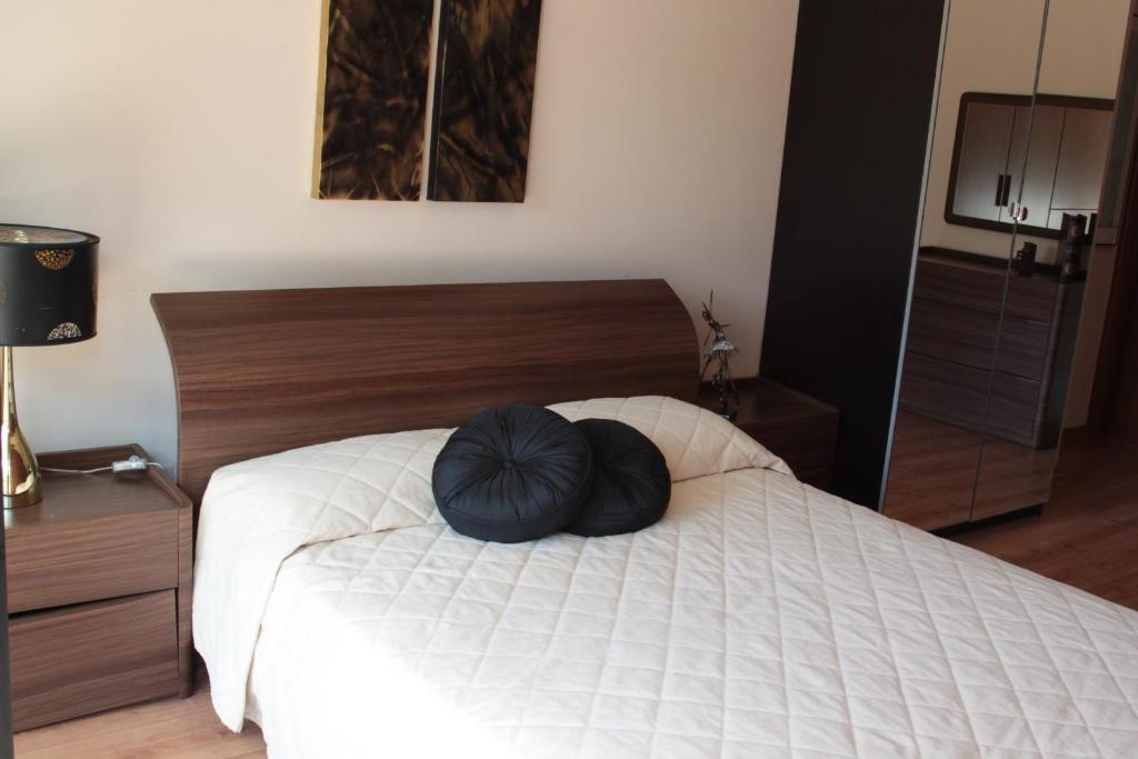 River Beach Apartments Лимасол Номер фото
