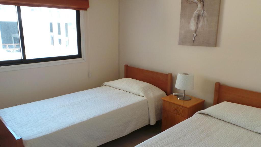River Beach Apartments Лимасол Номер фото